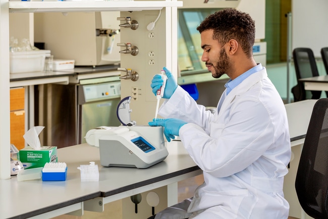 Máy quang phổ NanoDrop Lite Plus định lượng DNA/RNA/Protein