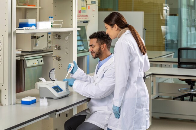 Máy quang phổ NanoDrop Lite Plus định lượng DNA/RNA/Protein